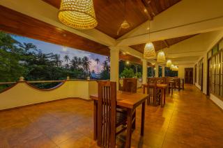 Serendipity Beach Hotel - 9