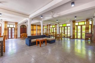 Serendipity Beach Hotel - 8