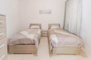 Large Swieqi apartment - 4