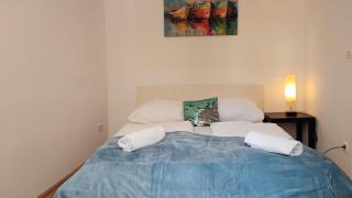 Comfortable 2BR Apartment near Belvedere Palace - 1