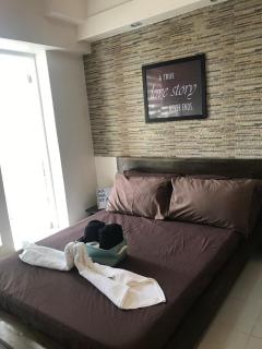 Chloe's Place Tagaytay Taal View Staycation Condo - 8