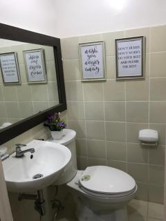 Chloe's Place Tagaytay Taal View Staycation Condo - 2