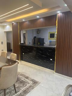 Modern furnished apartment شقة مفروشة فرش حديث - 1