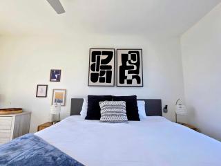 Park Blvd Paradise 303 king bed With a private Spa - 9