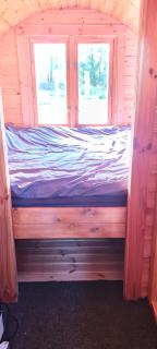 Glamping im beheizten Campingfass auf Leo's Farm - 4