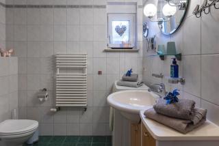 Große Helle Wohnung am Wald in Bad Saarow Nahe Grünheide und Berlin Souterrain - 9