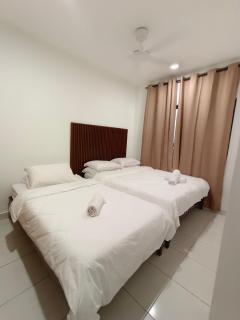 2BR Deluxe Family by KLIA Airport Homestay - 3