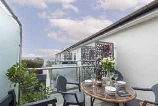 Sunset View - Sea View - Pet Friendly - Free WiFi - Free Parking - 5