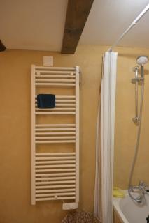 studio calme et lumineux - 7