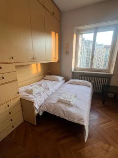 Bright four-room apartment with a large terrace - 9