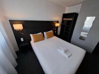 Cit'Hôtel Le Quai 9 , ex Le Challans - Challans - 4