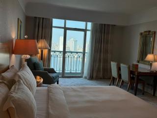 Premium Serviced Apartment at 4 Seasons Hotel Unit 15-30 - 0