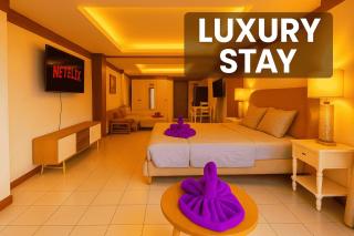 65m Patong Beach 5 Star Resort - Olympic Size Pool, Gym, Tennis - 9