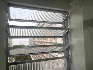 Lindo Sala Living com vista para o Mar - 6