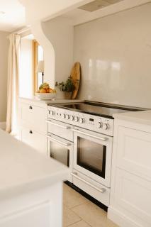 Lambourne House By Birch Stays - 2