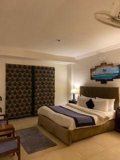 Hotel Sunway Murree - 1