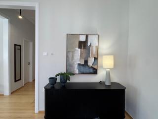 Sea & Stone House - 2