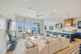 Mariners Crossing - Stunning Luxury Home w Gulf Views From Every Room Rooftop Deck PoolSpa - 9