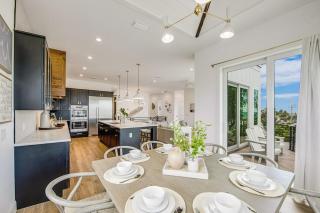 Mariners Crossing - Stunning Luxury Home w Gulf Views From Every Room Rooftop Deck PoolSpa - 4