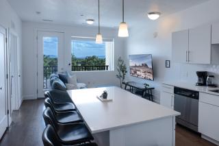 Sugarhouse-1BR 1BA Great Views! - 9