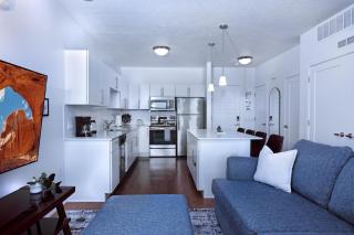 Sugarhouse-1BR 1BA Great Views! - 1