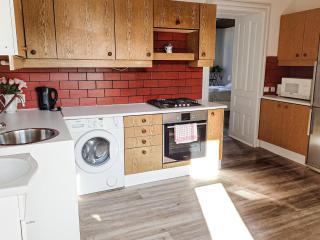 Spacious 2BR Apartment - Perfect for Longstays - 7