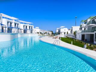 IRINA Living Skyview Penthouse - 0