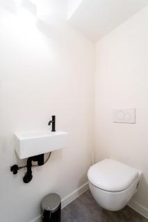 Spacious 7-Person House in the Heart of Antwerp - 6