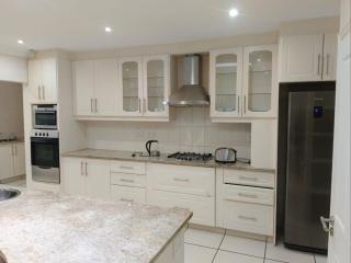 Pioneer Guest House - 7