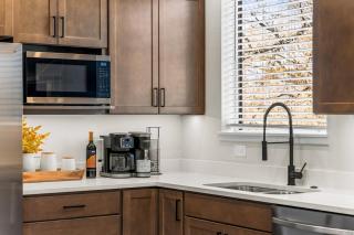 The Downtown Loft - 9