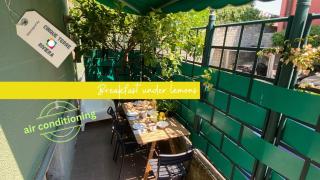 Fetta di Limone Apartment with AC and Patio - 9