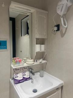 Enjoy a quiet stay with a high view and complete privacy - Al Jubail - 8