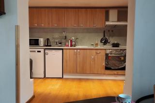 2 Bed Villa - Sleeps 7 - Private Garden - Parking - 7