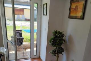 2 Bed Villa - Sleeps 7 - Private Garden - Parking - 6