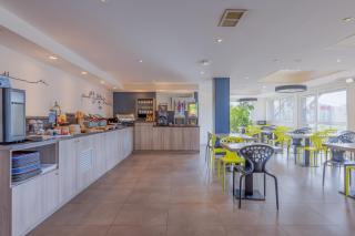 Kyriad Lyon Est - Saint Bonnet De Mure - 3