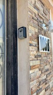 Enjoy a quiet stay with a high view and complete privacy - Al Jubail - 6