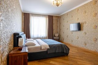 Fabulous Apartment in the City Center - 5