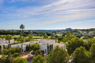 Precioso piso cpiscina climatizada en las Colinas - 0