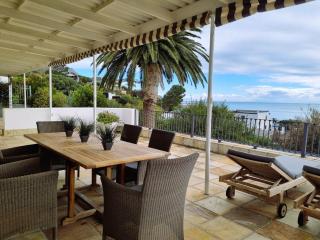 Amazing View Villa, Sleeps 9 - 8