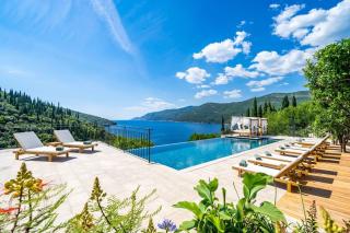Perfect Villa for Relaxation Located Near the Legendary City of Dubrovnik - 0