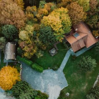 Casa de sub Sipote - 9