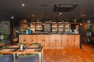 Bangtao Beach Tropical Holiday Retreat - 8