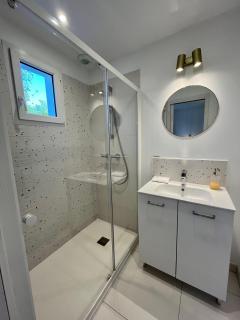 Appartement T2 neuf Dinard, avec grande cour, à 300m de la plage, en rez-de-chaussée - 1