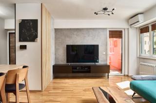 Comfy City Pad with Garage Parking - 0