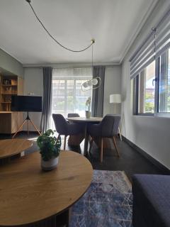 Alimos Riviera Apartment - 1