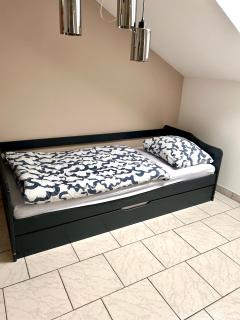 Geräumige gemütliche Ferienwohnung in Düren-Nähe Köln und Aachen - 4