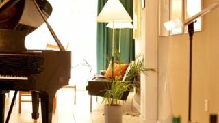 Townhouse Retreat With Danish Modern Style - Kopenhagen - 8