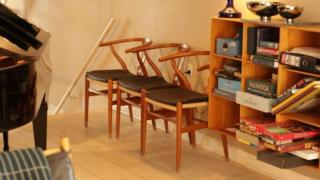 Townhouse Retreat With Danish Modern Style - 7