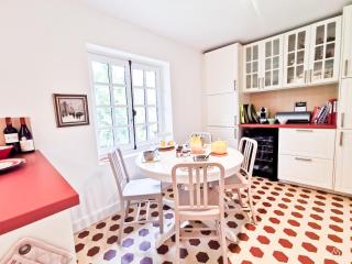 Belle chaumière avec vue panoramique et piscine - 3