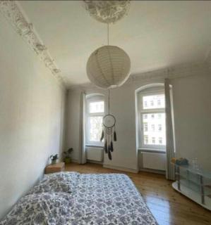 The Golden King Room Neukölln - 2